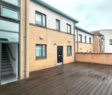 Castle Street, Hamilton, South Lanarkshire, ML3 6BU - Photo 1