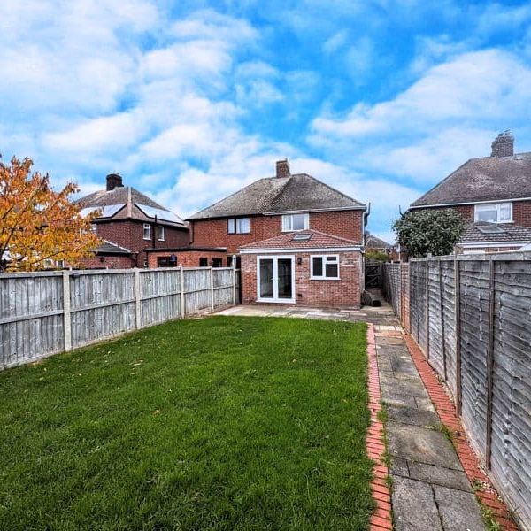 Springwell Gardens, Churchdown - Photo 1