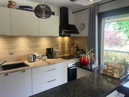 Location Appartement 3 pièces 62m² THONON LES BAINS 74200 - Photo 4