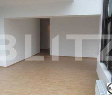 Apartament 4 camere,98 mp utili, terasa de 45 mp, 2 locuri de parcare - Photo 5
