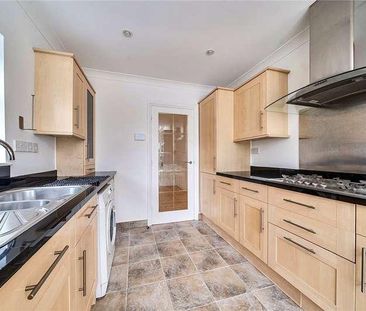 Dorchester Road, Weybridge, Surrey, KT13 - Photo 5