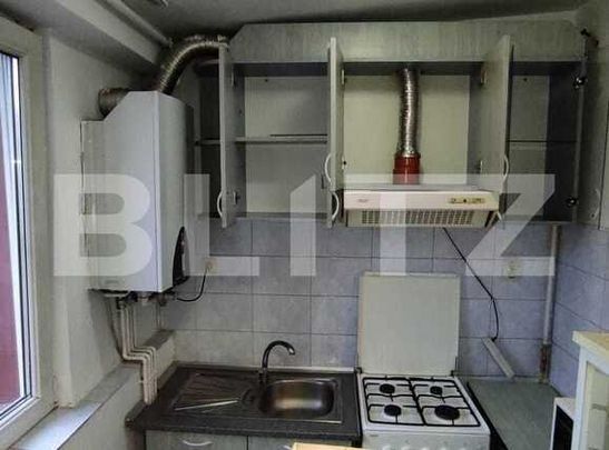 Garsoniera de 28 mp, decomandata, zona strazii Oasului - Fotografie 1