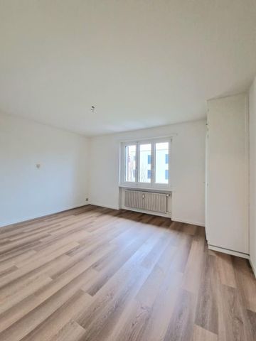"Teilsanierte Wohnung per sofort zu vermieten" - Photo 2