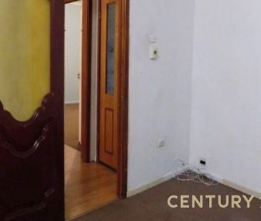Comfortable & Convenient Unit in a Great Location - Photo 4