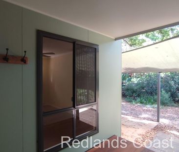 A Gorgeous 2 bedroom property - Photo 5