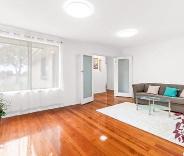 4 Bedroom Semi Furnished House, Hoppers Crossing - Photo 2