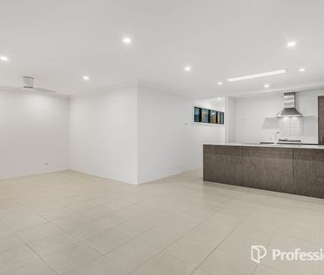 Modern 3x2 Home for Rent in Prime Scarborough Location - Photo 1