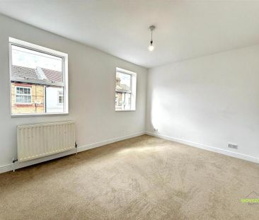 2 bedroom house to rent - Photo 2