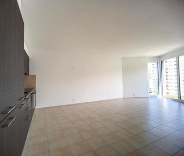 Sion, appartement récent de 2.5 pces dans le quartier des Potences - Photo 4