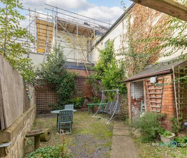 5 bedroom terraced house to rent - Photo 2