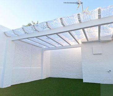 Luxury Apartment for rent in The Golden Mile, Marbella, Andalusia - Photo 5