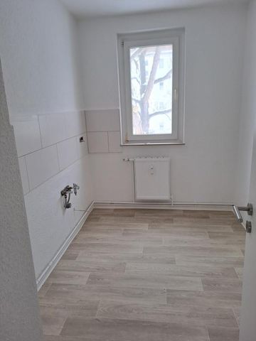 Familien aufgepasst! Frisch sanierte 4 Raum-Wohnung zum Wohlfühlen - Photo 5