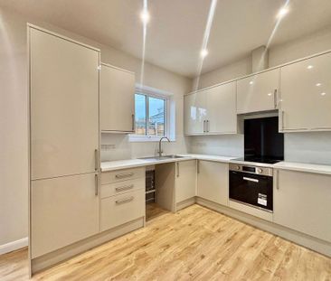 3 bedroom terraced house to rent - Photo 6