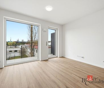 Pronájem bytu 2+kk 56 m² - Fotografie 1