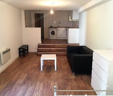 Studio to rent - Photo 1