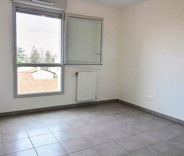 T3 – 55 m2 – BALCON – GARAGE – 69200 VENISSIEUX – Réf. 1087 - Photo 2