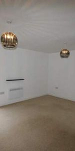 3 bedroom property to rent in Bolton - Photo 3