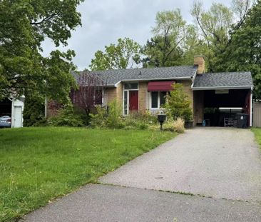 For Lease - 60 Paperbirch Drive Unit# LOWER, Toronto, Ontario - Photo 1