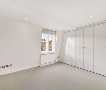 Newly refurbished duplex apartment on Sloane Street - Photo 3