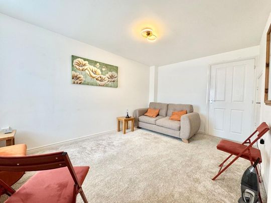 2 bedroom terraced house to rent - Photo 1