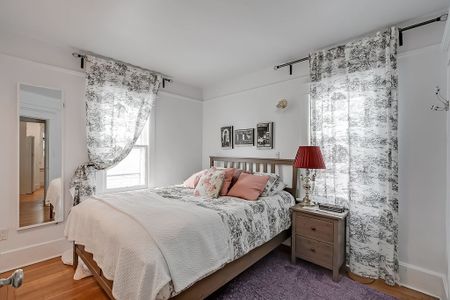 For Lease - 1415 Lakeshore Road, Burlington, Ontario - Photo 3