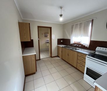 38 Davies Crescent, Port Augusta West - Photo 6