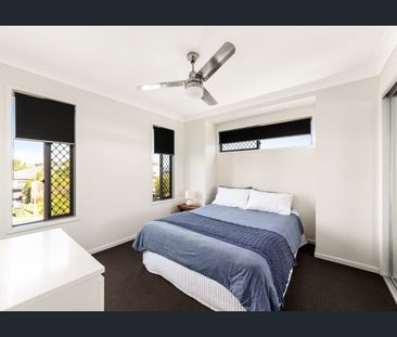 FULLY FURNISHED DUPLEX - 6 MONTH LEASE - Photo 3