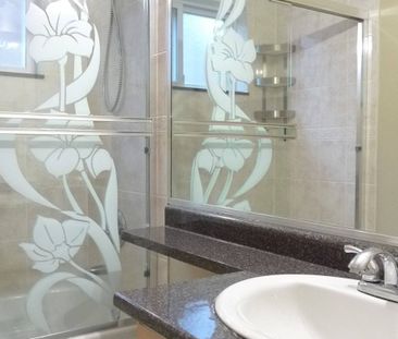 2917 McGill St, Vancouver (Suite A) - Photo 2