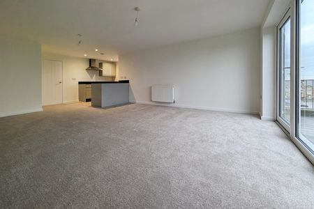 Burlington Mansions, SO15 - Photo 2