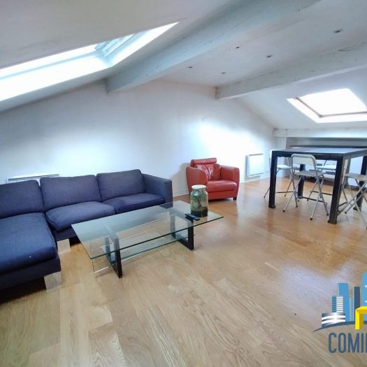 COURBEVOIE - 2 P MEUBLE SOUS COMBLES 36m² / 100m² au sol - Photo 1