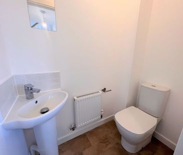 Let – Maplebeck Drive, Southport – Two Bedroom Coach House - Photo 6