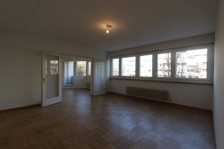 Charmant appartement traversant de 5.5 pièces au 3ème étage - Photo 2