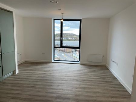 2 bedroom apartment to rent - Photo 5