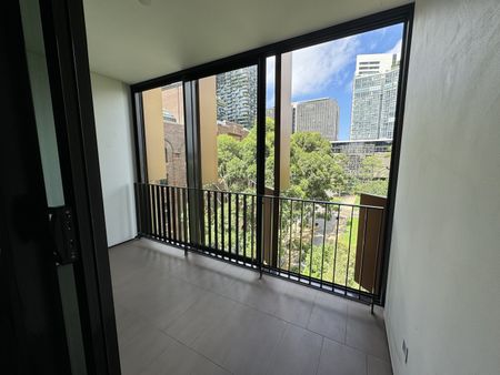 8 Central Park Ave, Chippendale NSW 2008 - Apartment For Rent | Domain - Photo 5