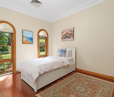 Charming Family Home! - Photo 4