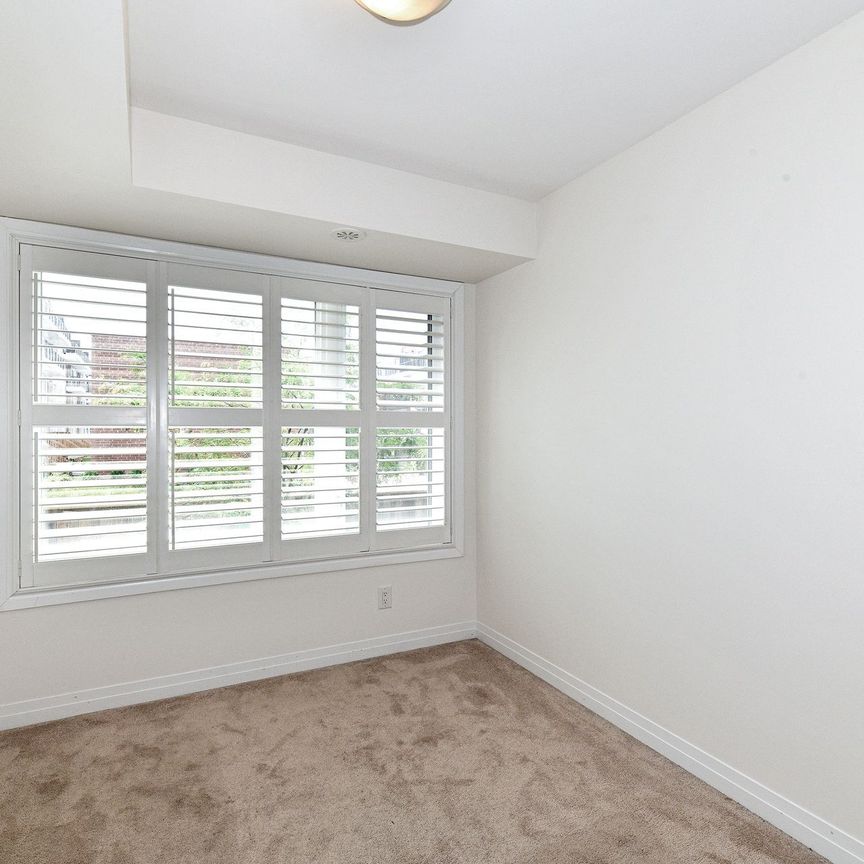 For Lease - 142 William Duncan Road Unit# 2, Toronto, Ontario - Photo 1