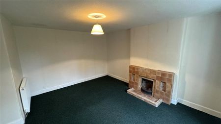 3 bedroom detached house to rent - Photo 2