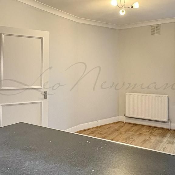 3 bedroom duplex to rent - Photo 1