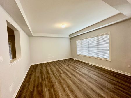 For Lease - 28 Swan Avenue Unit# Main & Upper, Pelham, Ontario - Photo 2