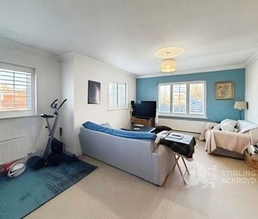 Fircroft Road, Englefield Green, Egham, Surrey, TW20 0TY - Photo 2