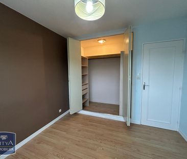 Location Appartement 3 pièces 67m² BOURGES 18000 - Photo 2