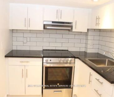 242 Keele Street #Lower - Photo 5