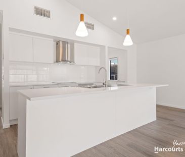 MOVE IN READY - Photo 3