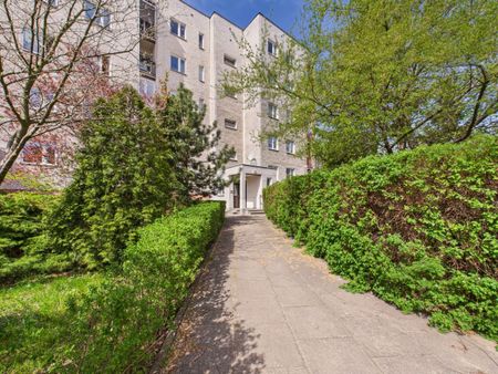 *Panoramiczne okno z tarasem - widok na las* - Фото 4