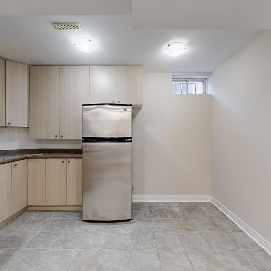 For Lease - 5 Cantex Court Unit# Basement Unit-B, Richmond Hill, Ontario - Photo 1