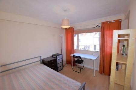 Wincheap, Canterbury - Photo 1