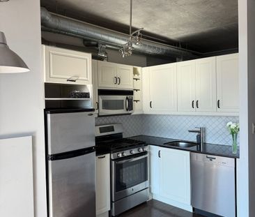 One Six Nine Lofts , #904 - Photo 5