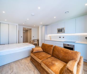 Studio to rent - Photo 2
