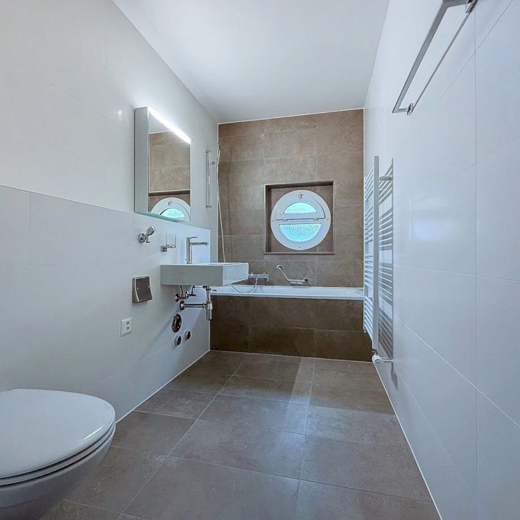 Appartement spacieux et renové de 1 pièce au centre de Chailly - Photo 1