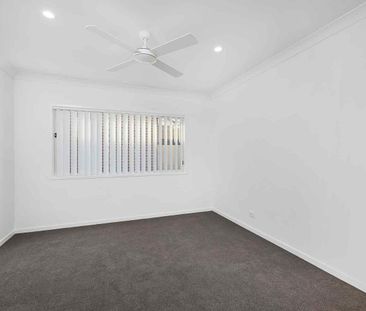 Modern Family Living in the Heart of Collingwood Park - Photo 2